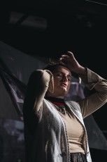 Zpráva z první linie - Tamara Dikyová